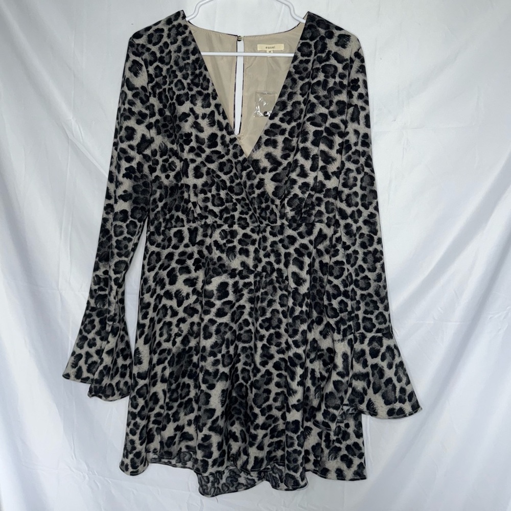 NWT Easel Romper
